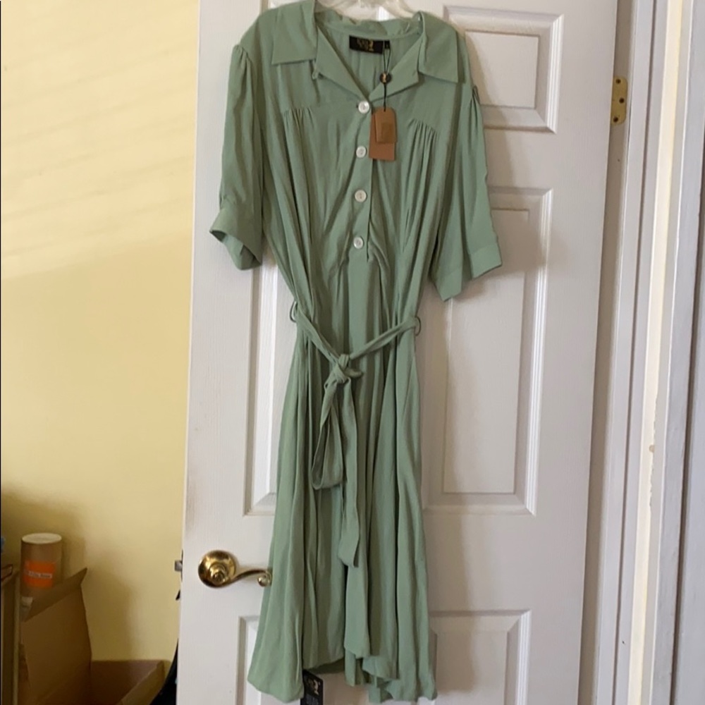 House of Foxy Shirtwaister dress in 1930s green